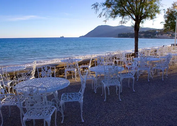 Maison Provençale Hébergement de vacances *